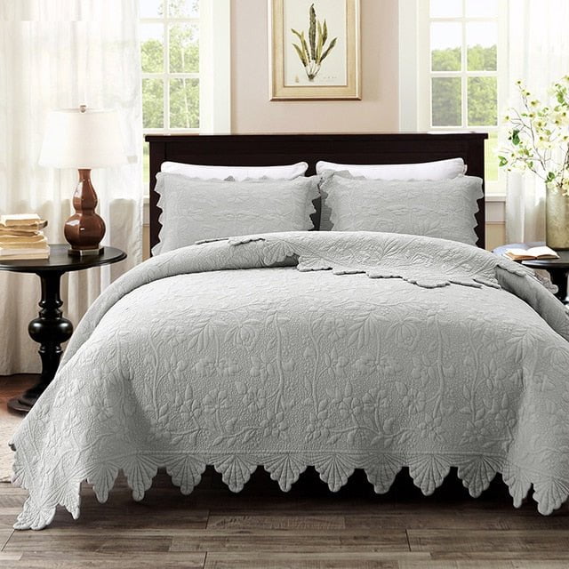 Lulette Coverlet Set