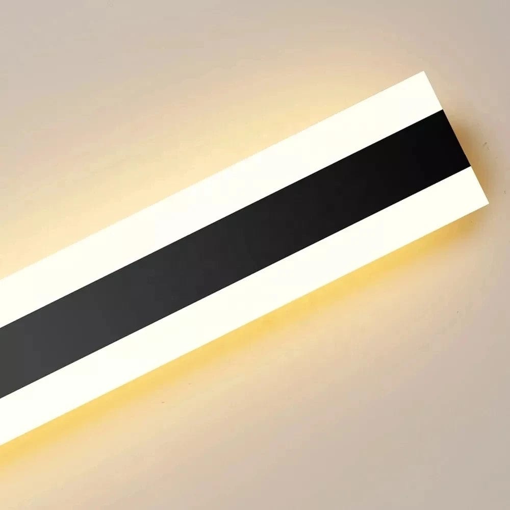 LED-Wandleuchte im Streifendesign