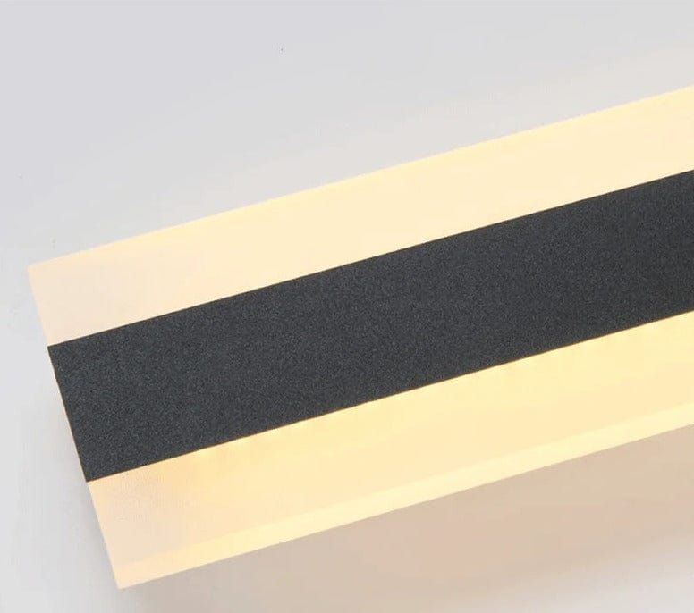 LED-Wandleuchte im Streifendesign