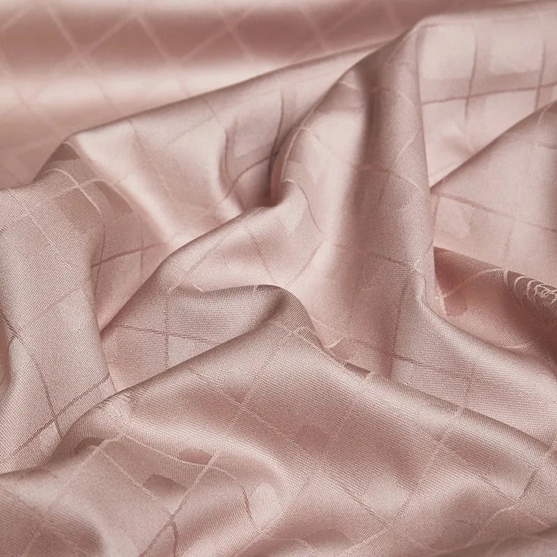 Indulge in Elegance with the Hilla Rose Luxurious Egyptian Cotton Jacquard Bedding Collection