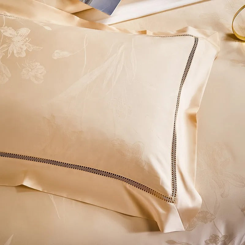 Indulge in Opulence with our Aureate Egyptian Cotton Jacquard Luxury Bedding Collection