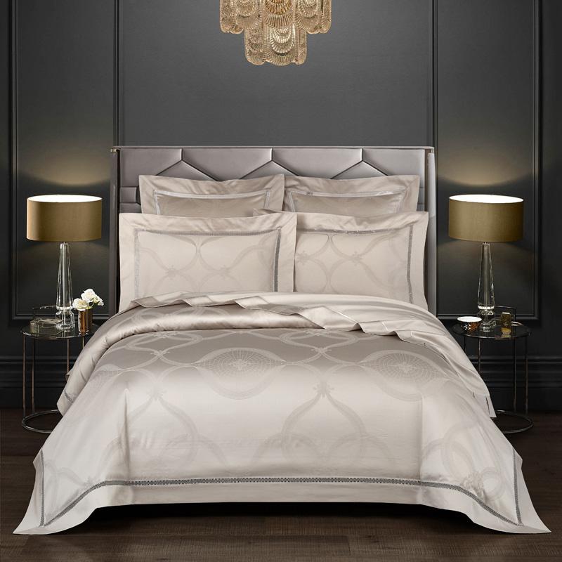 Luxurious Avida Vintage Jacquard Bedding Set Crafted from Egyptian Cotton