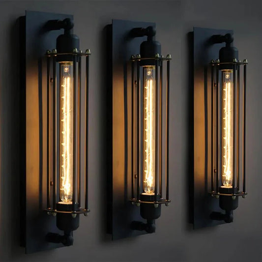 Black Rouge Wall Light