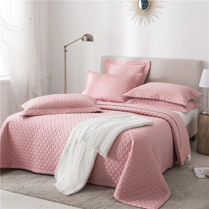 Clara Coverlet Set