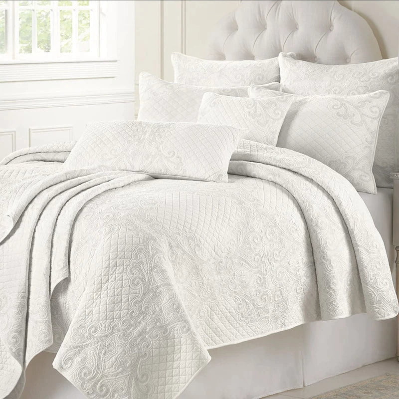 Gabrielle Coverlet Set