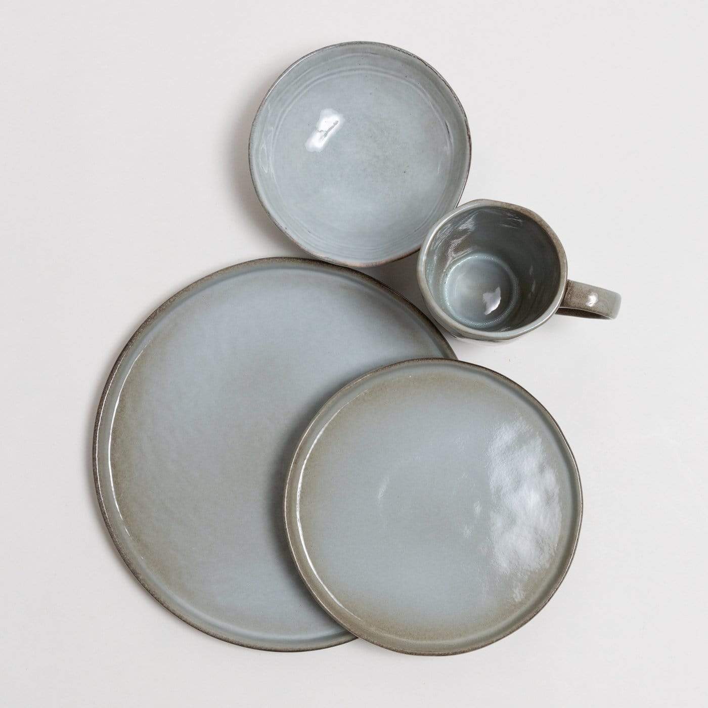 Quartz Dinnerware Set (Set of 12 plates)