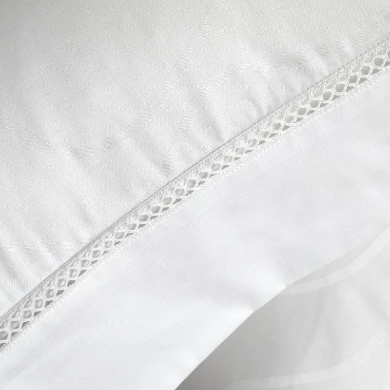 Indulge in Luxury with the Isla Egyptian Cotton Jacquard Bedding Set