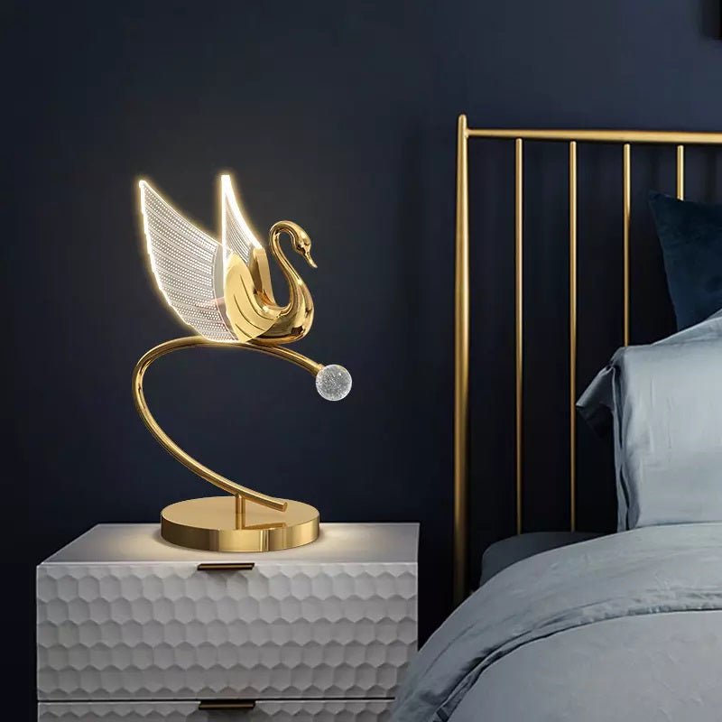 Sparkle Swan Lamp