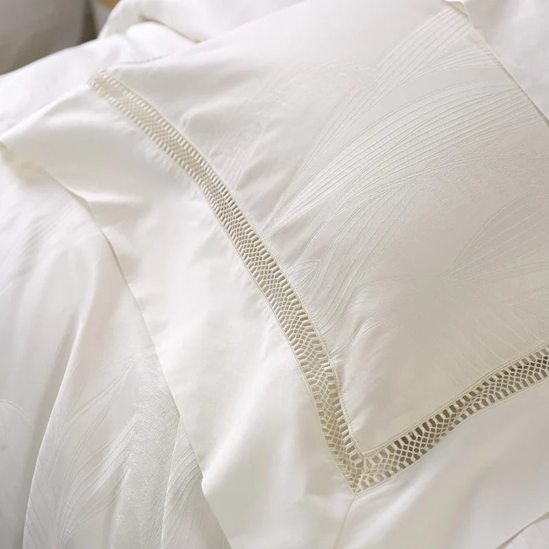 Luxurious Pagonia Vintage Jacquard Bedding Set in Premium Egyptian Cotton