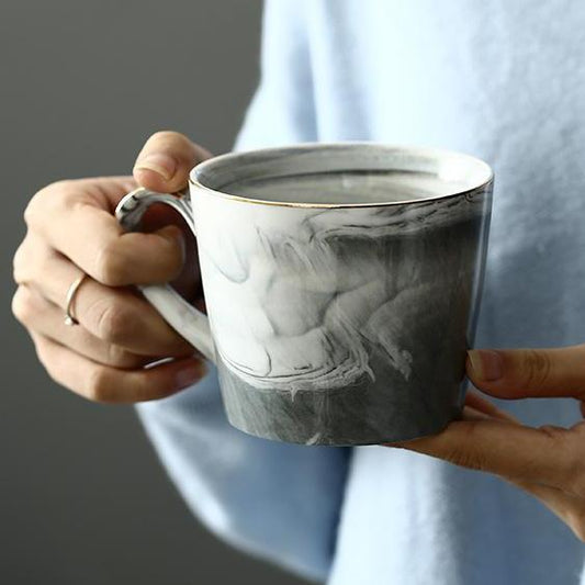 Elegant Mug Set